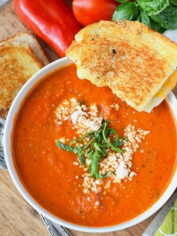roasted tomato garlic soup with a grilled cheese on the side