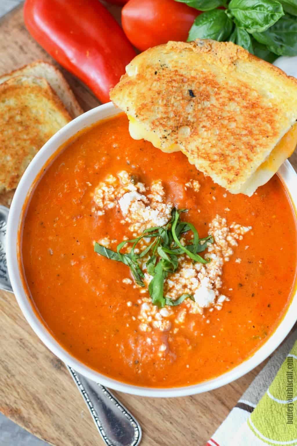 spicy tomato soup recipe, Indian creamy tomato soup, roasted garlic  tomato soup