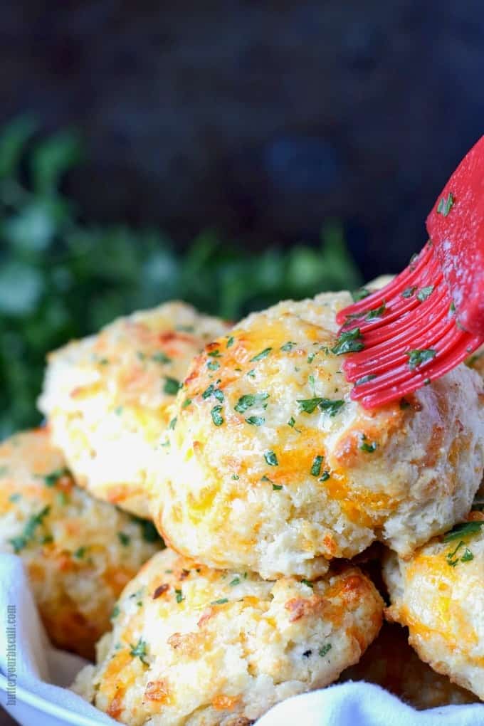Red Lobster Biscuits in the Air Fryer - Fork To Spoon, Recipe