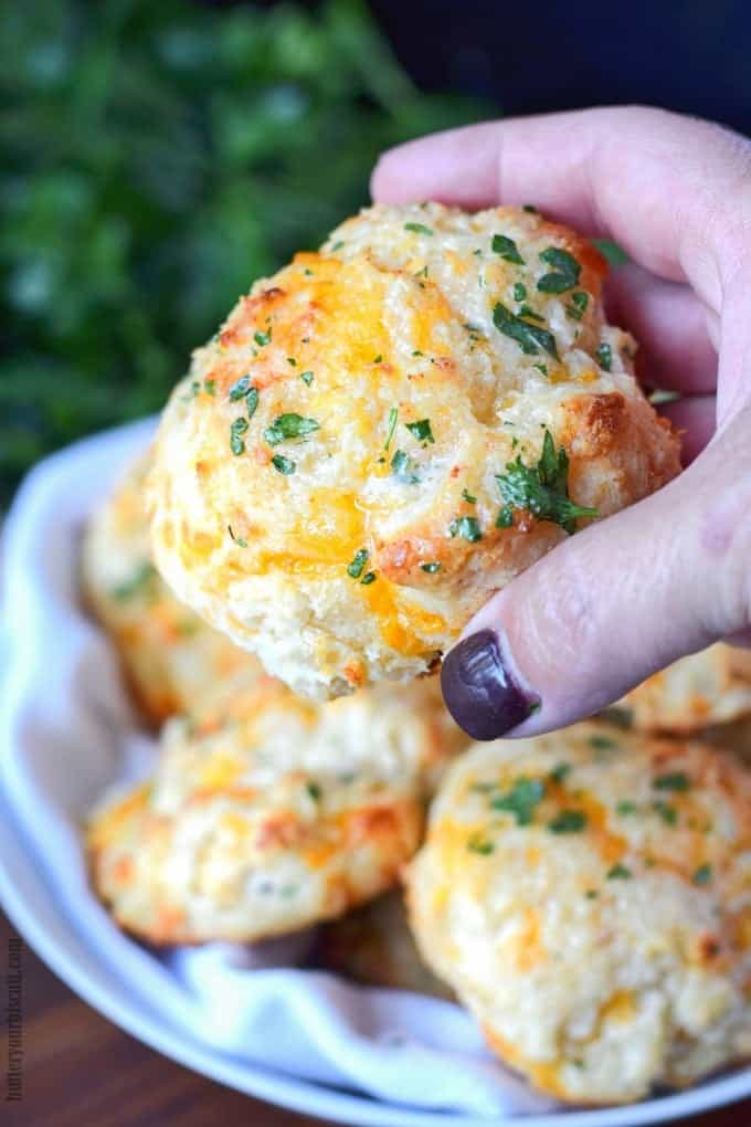 Red Lobster Biscuits in the Air Fryer - Fork To Spoon