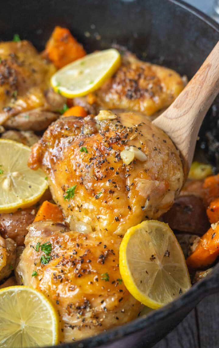 Garlic Herb Roasted Chicken and Potatoes-Butter Your Biscuit