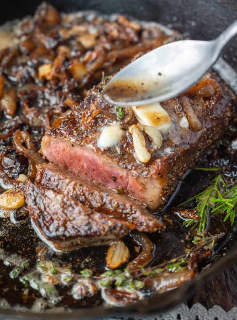 Pan-seared Rib Eye Steak with Garlic