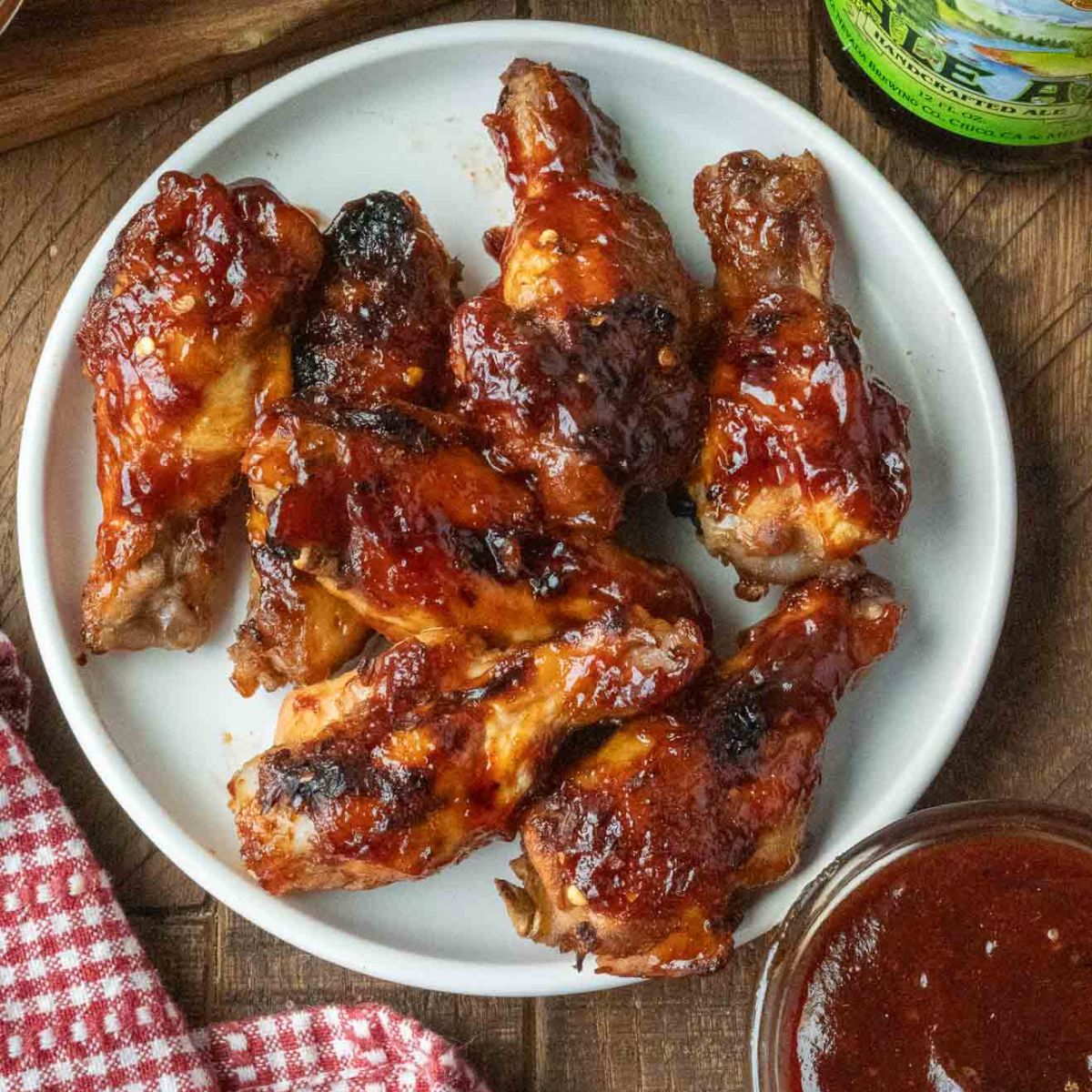 A plate of slow cooker root beer chicken wings.