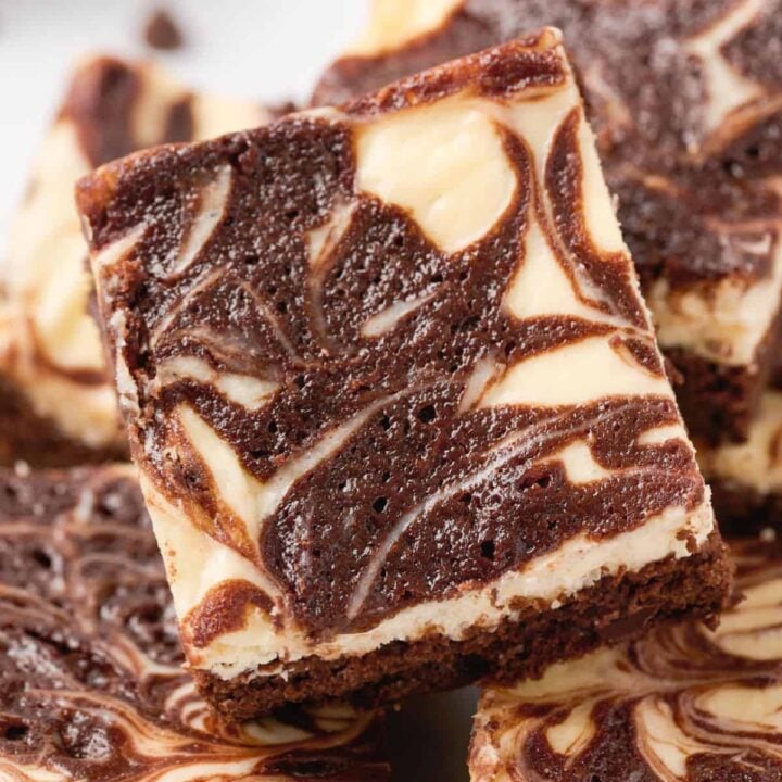 Close up photo of cheesecake brownies.