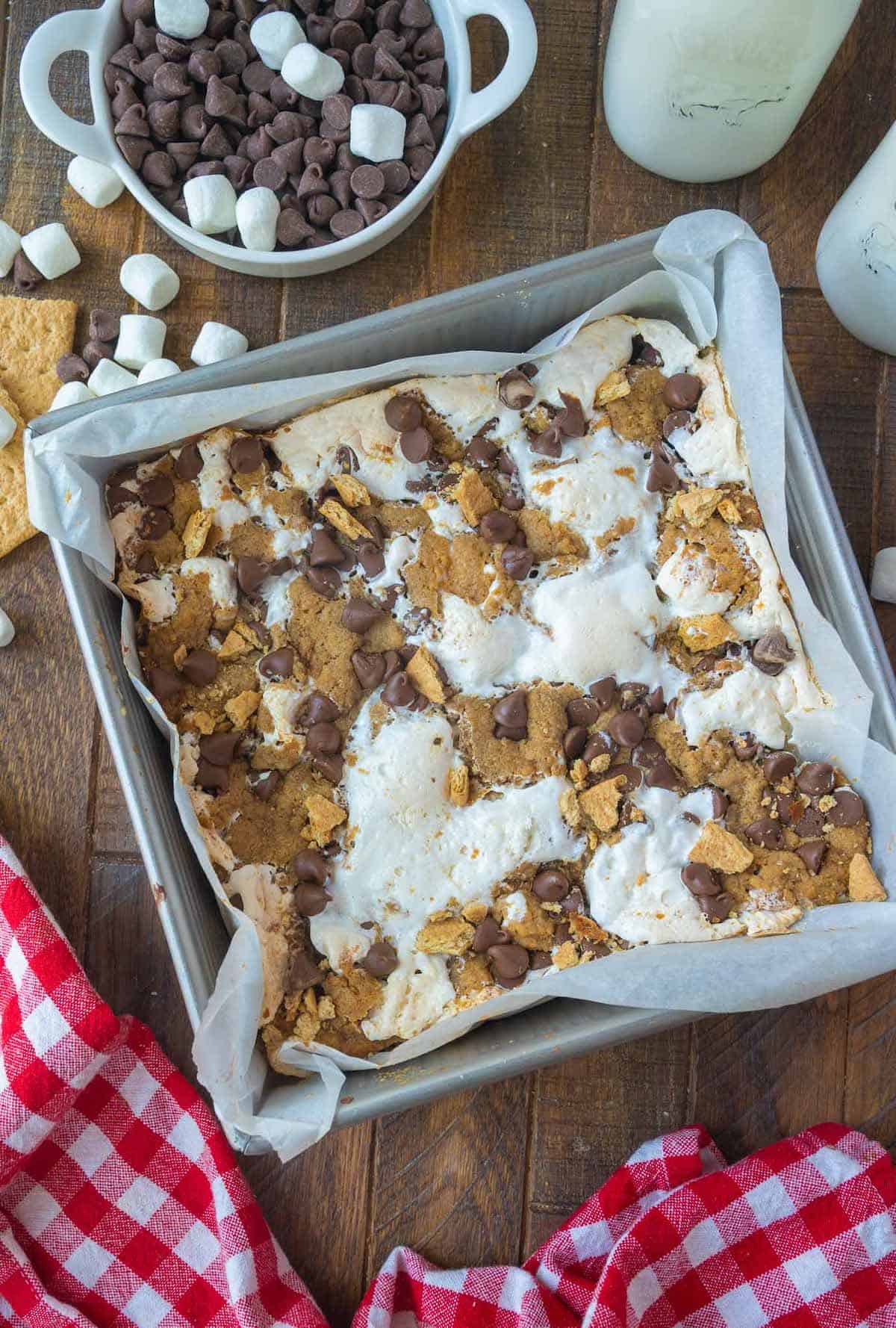 A baking pan with s'mores cookie bars.