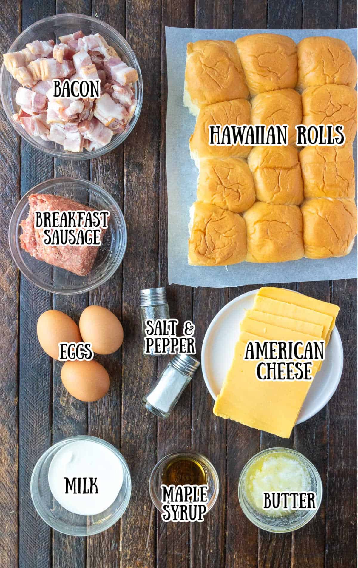 All the ingredients for these breakfast sliders.