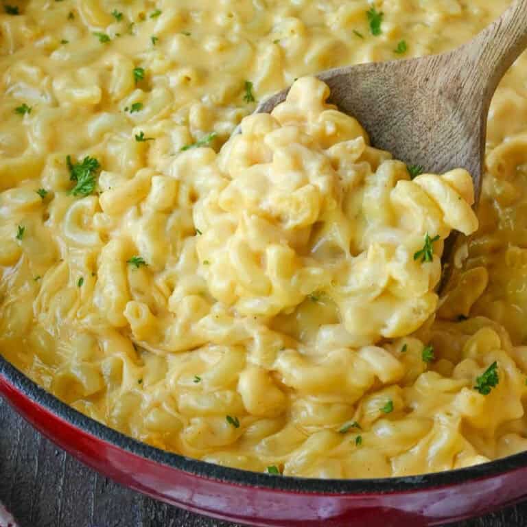 Creamy Stovetop Macaroni and Cheese