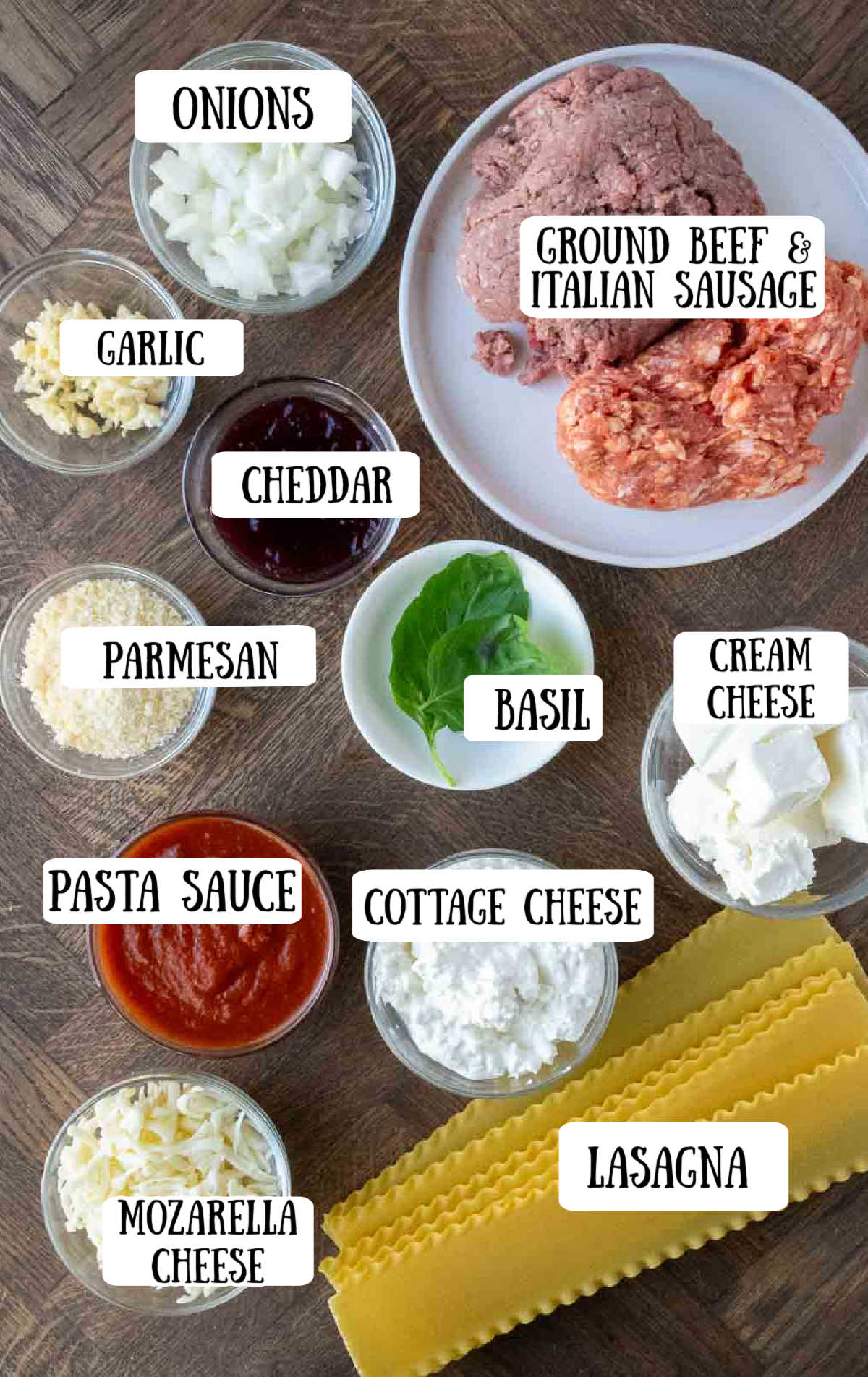 Labeled ingredients for crockpot lasagna.