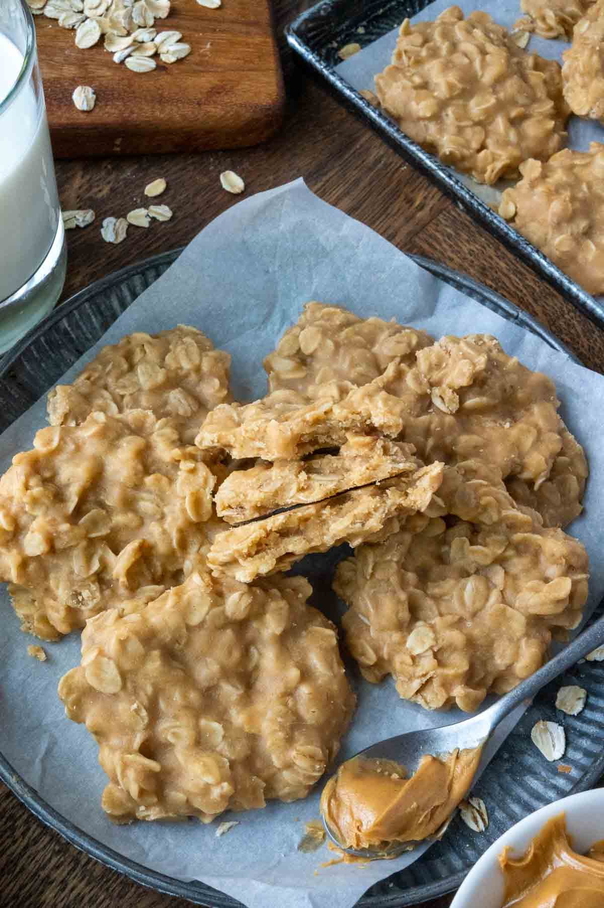 A plate of oatmeal PB cookies.