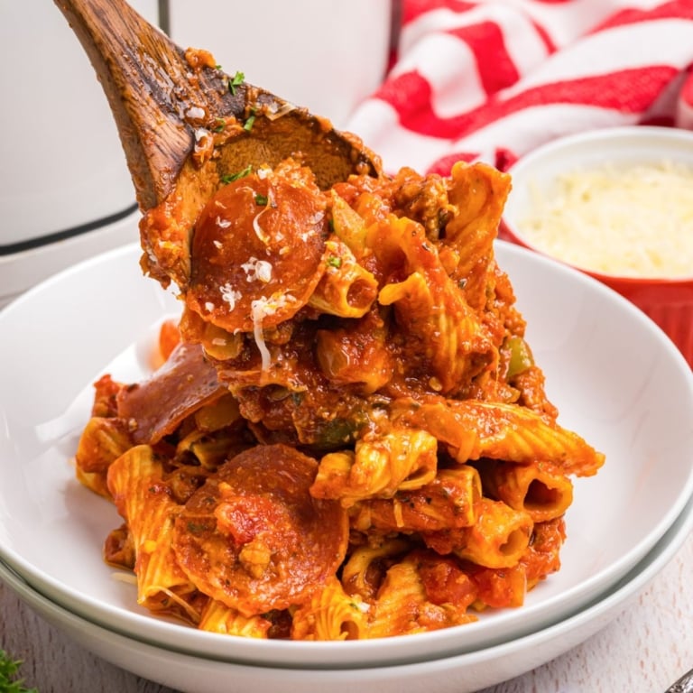 Crockpot Pizza Casserole Recipe